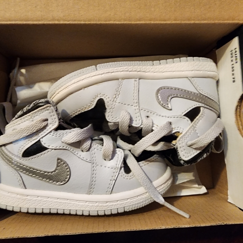 Baby Jordan 1s